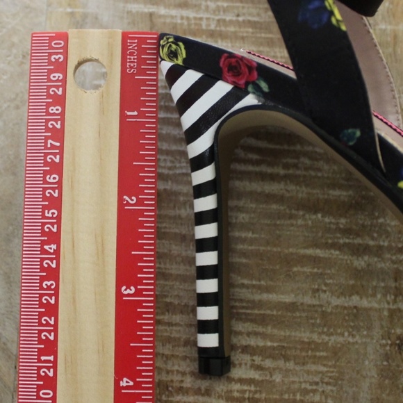 (New) Betsey Johnson Floral and Stripe Heels - Picture 5 of 5